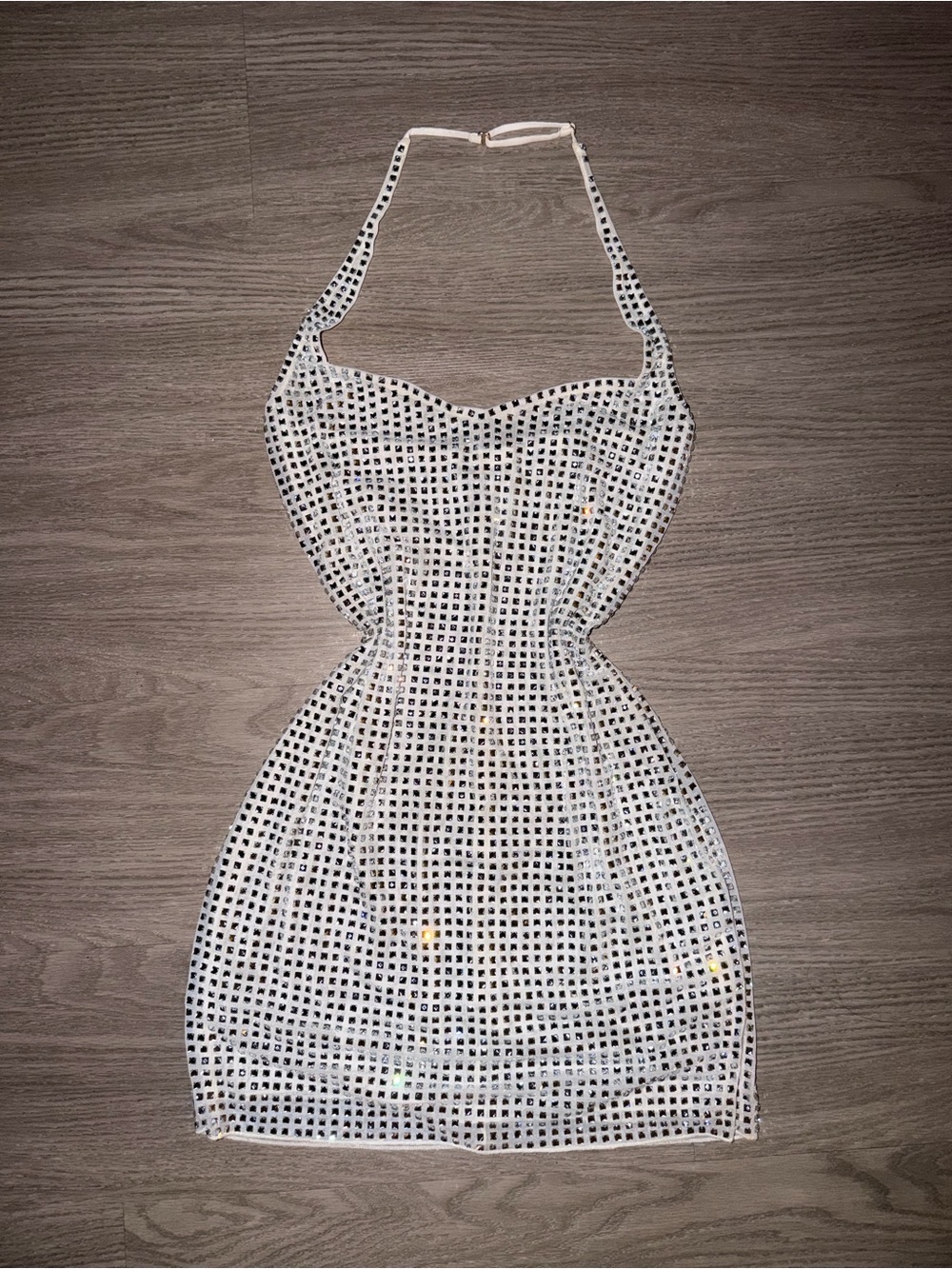 ❌ SOLD ❌Oh Polly Amolika Embellished Halterneck in white US 4 - Picture 3 of 3